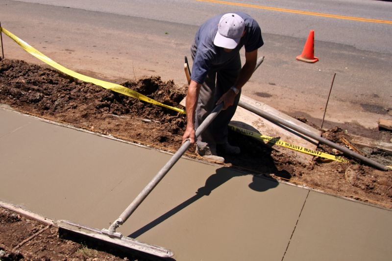 Concrete Sidewalk Installation Service